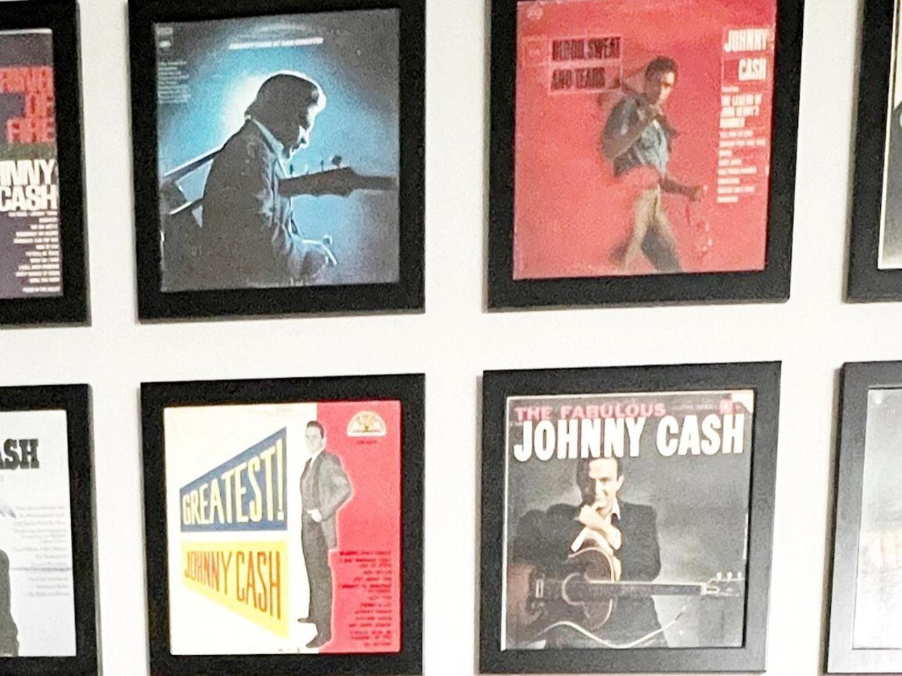 New Johnny Cash On Main Ensuite Laundrey Custer Kültér fotó