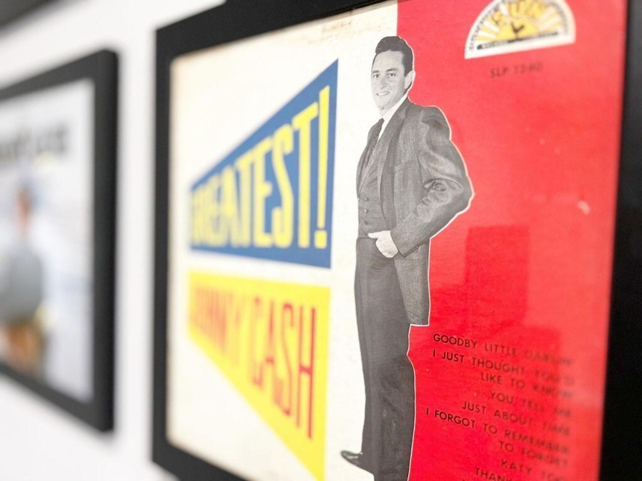 New Johnny Cash On Main Ensuite Laundrey Custer Kültér fotó